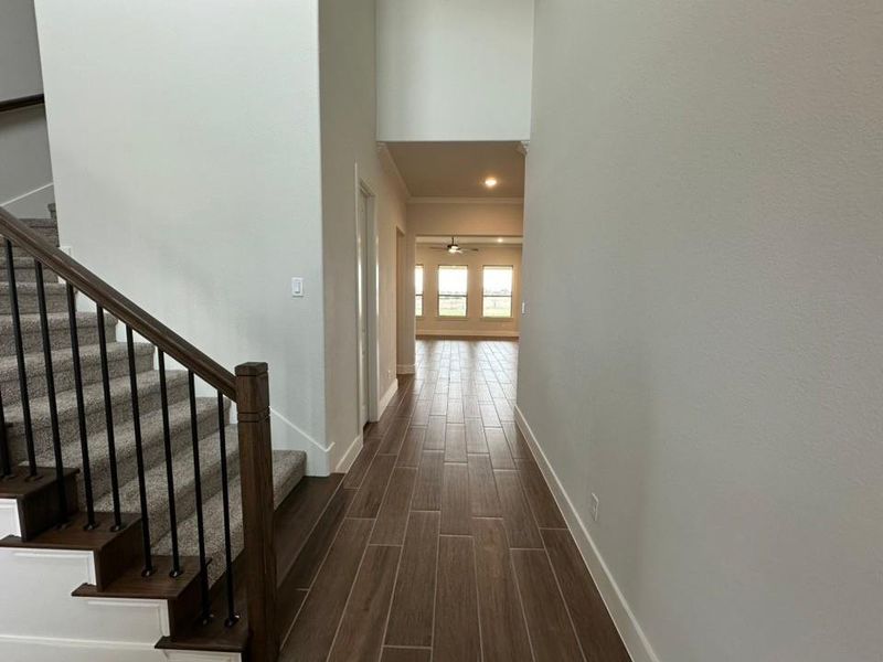 Spacious, unfurnished interior of a new home in Fannin Ranch, Leonard (Image 12).