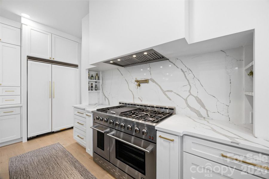 Furnished interior view inside a new home in , Monroe (Image 36).