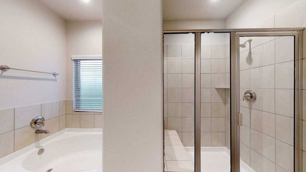 Representative furnished interior of a home built from the Floor Plan 2175 by Colina Homes in Grand Magnolia, Magnolia (Image 19).