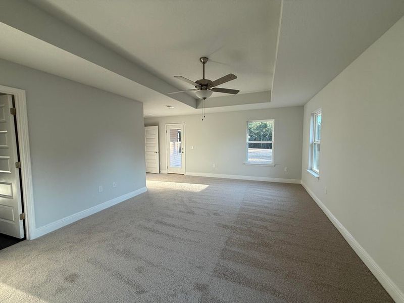 Spacious, unfurnished interior of a new home in Ashton View, Crestview (Image 8).