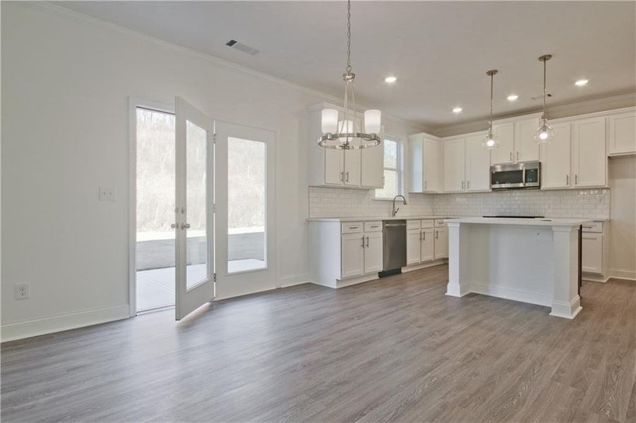 Spacious, unfurnished interior of a new home in Clark Farms, Flowery Branch (Image 19). Spacious, unfurnished interior of a new home in Clark Farms, Flowery Branch (Image 19).