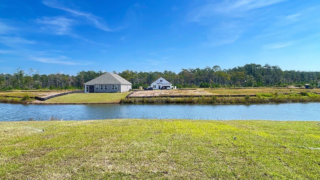 Image 13 of a home in Stanbury Creek.