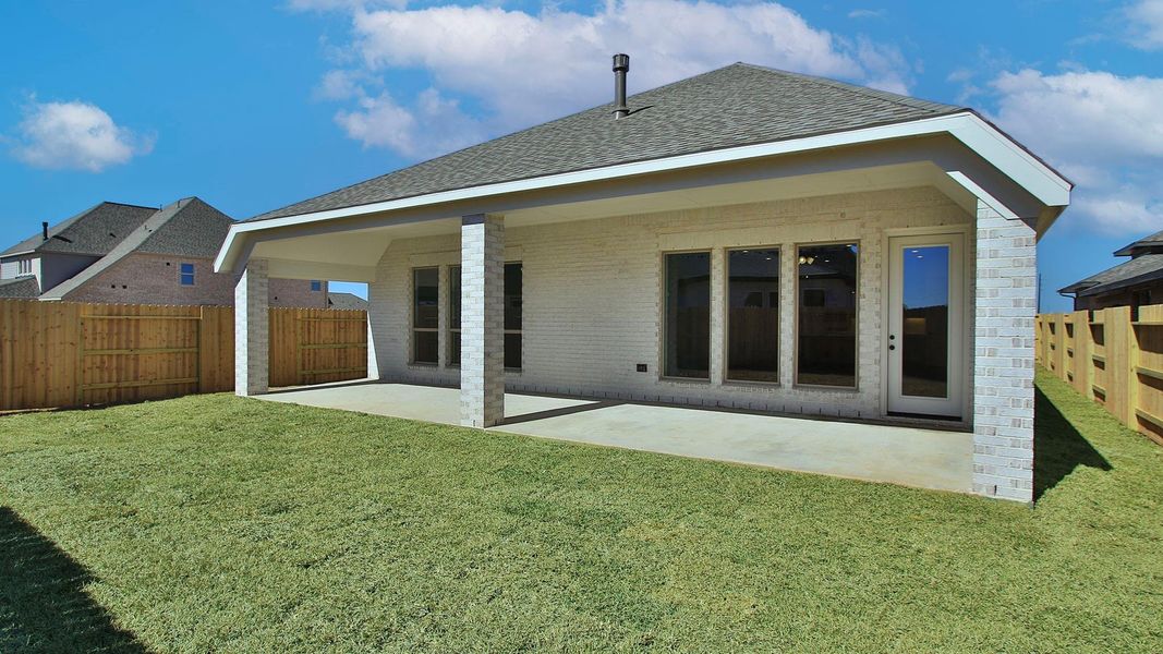 Exterior details and patio area of a home in The Grand Prairie, Hockley (Image 3).