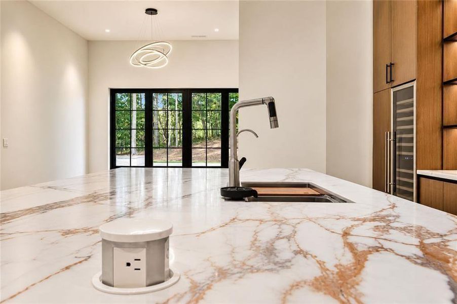 Community amenities in , Alpharetta (Image 105).
