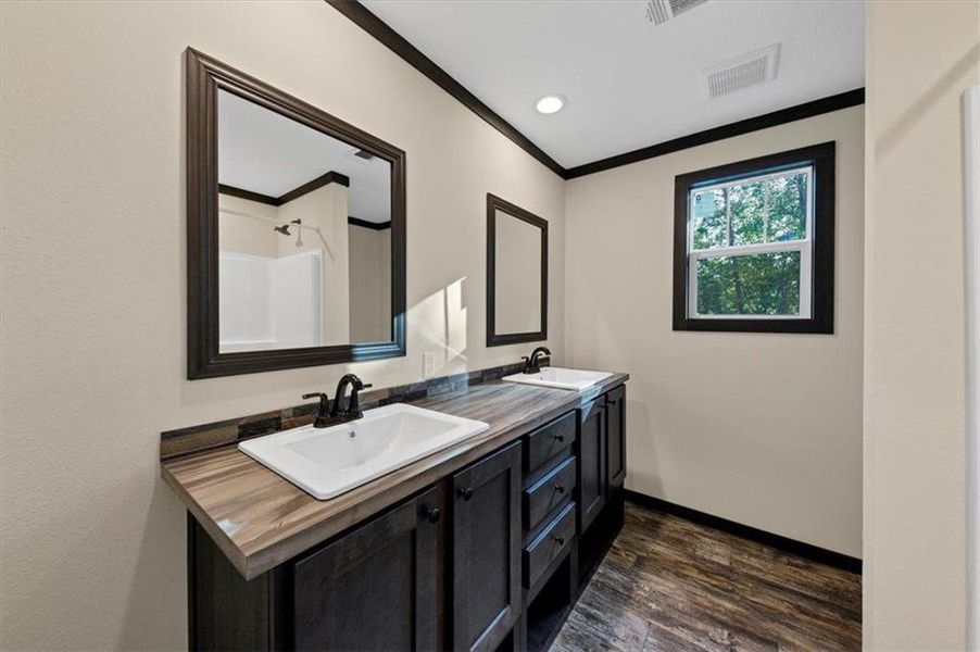 Furnished interior view inside a new home in , Waleska (Image 6).