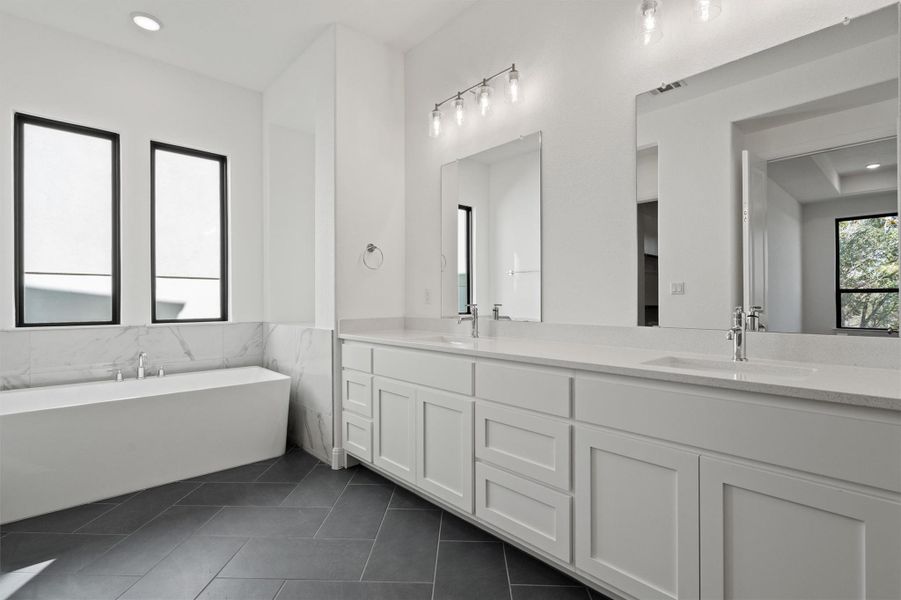 Furnished interior view inside a new home in , Georgetown (Image 19).