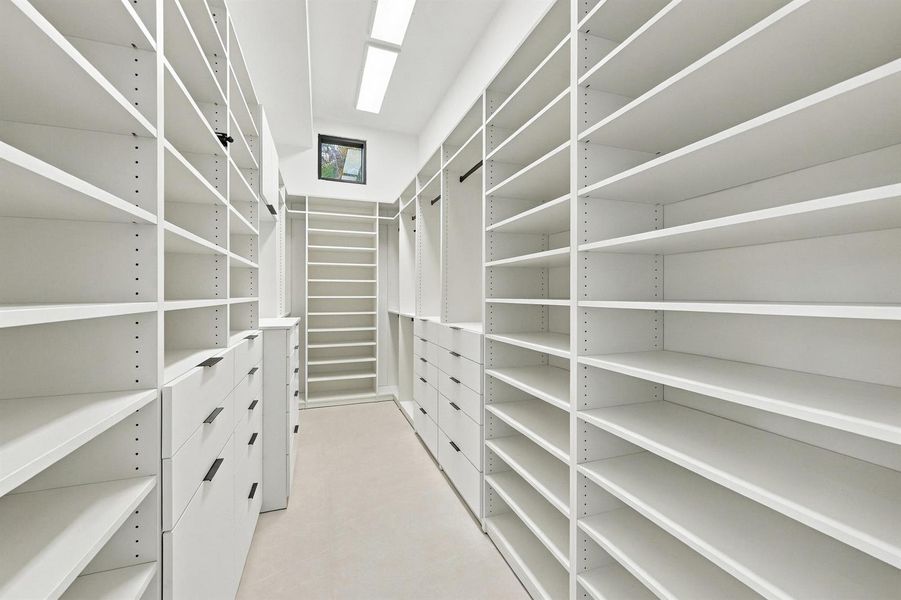 Walk In Closet