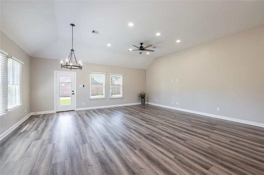 Spacious, unfurnished interior of a new home in , Houston (Image 32).