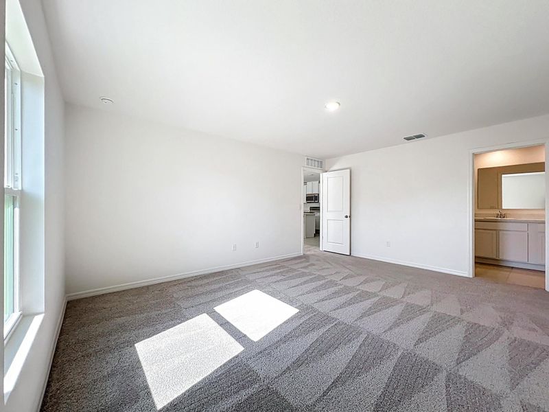 1390 Schumann Drive-52