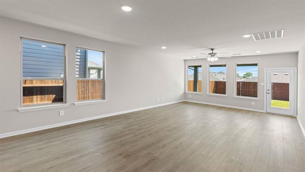 Holbrook ll Floorplan 4