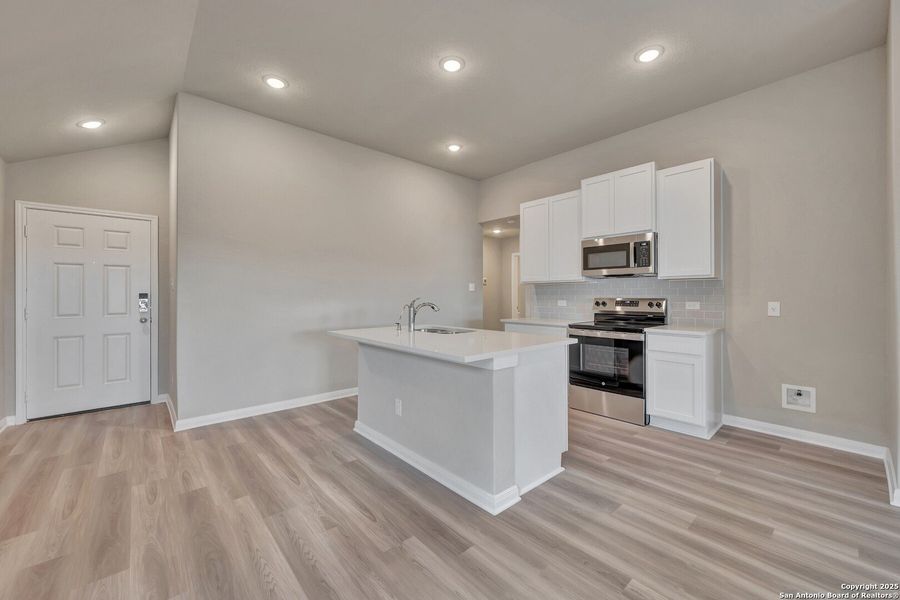 Furnished interior view inside a new home in Park Place, New Braunfels (Image 8). Furnished interior view inside a new home in Park Place, New Braunfels (Image 8).