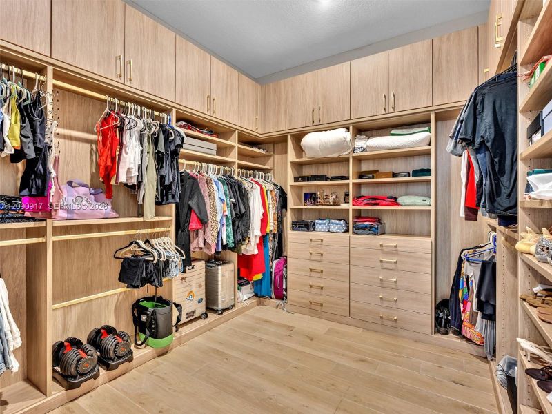 Furnished interior view inside a new home in , Davie (Image 17).
