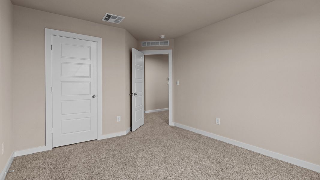 Representative unfurnished interior of a home built from the Shelby by D.R. Horton in Legacy South, Midland (Image 28).