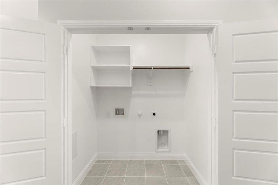 20-451-sweet-spring-lavon-tx-laundry-room