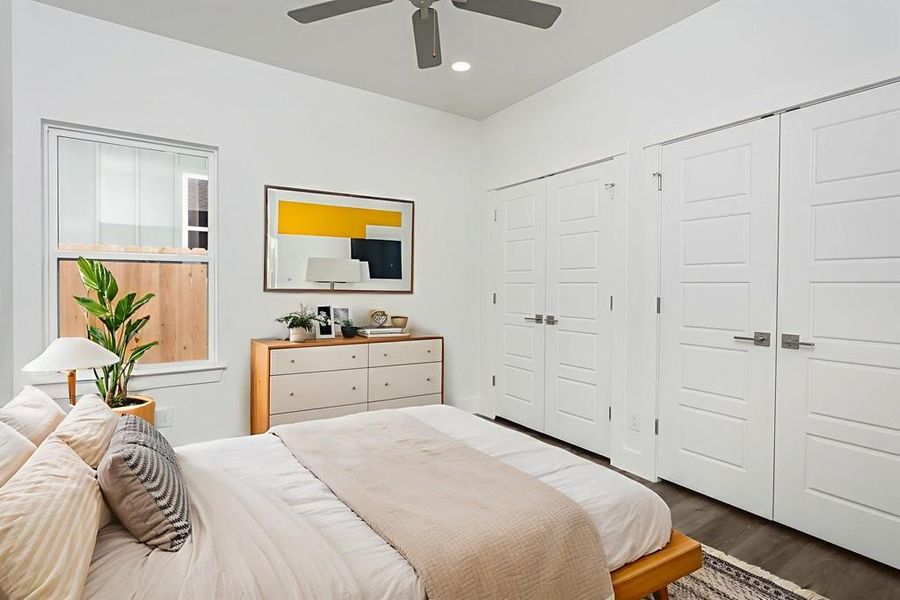 Furnished interior view inside a new home in , Fredericksburg (Image 13).