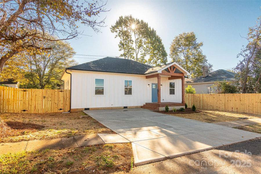 Image 26 of a home in . Image 26 of a home in .