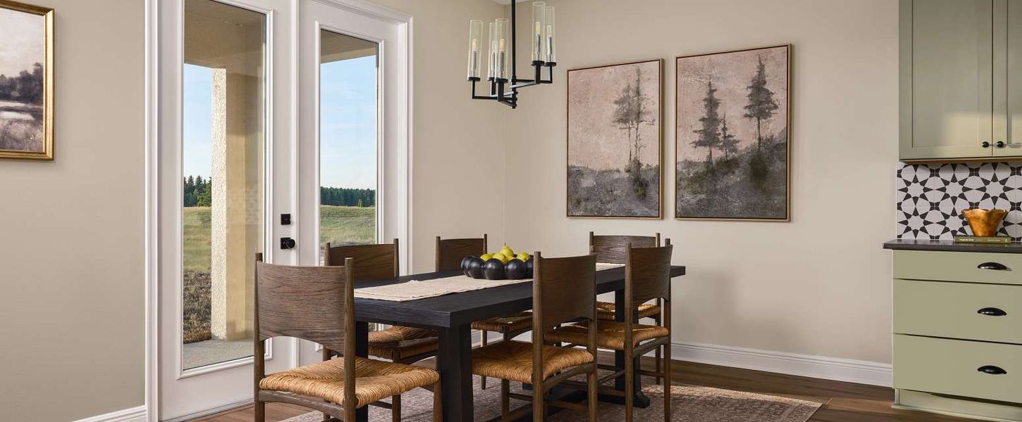 Representative furnished interior of a home built from the Sunapee by Ashton Woods in Catamaran Cove, Rockledge (Image 8).