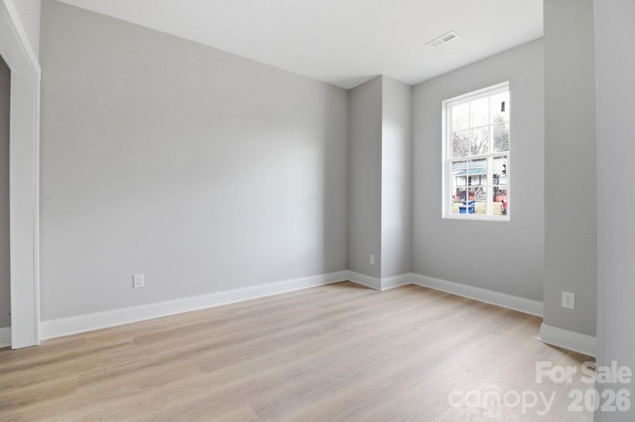 Spacious, unfurnished interior of a new home in , Statesville (Image 20).