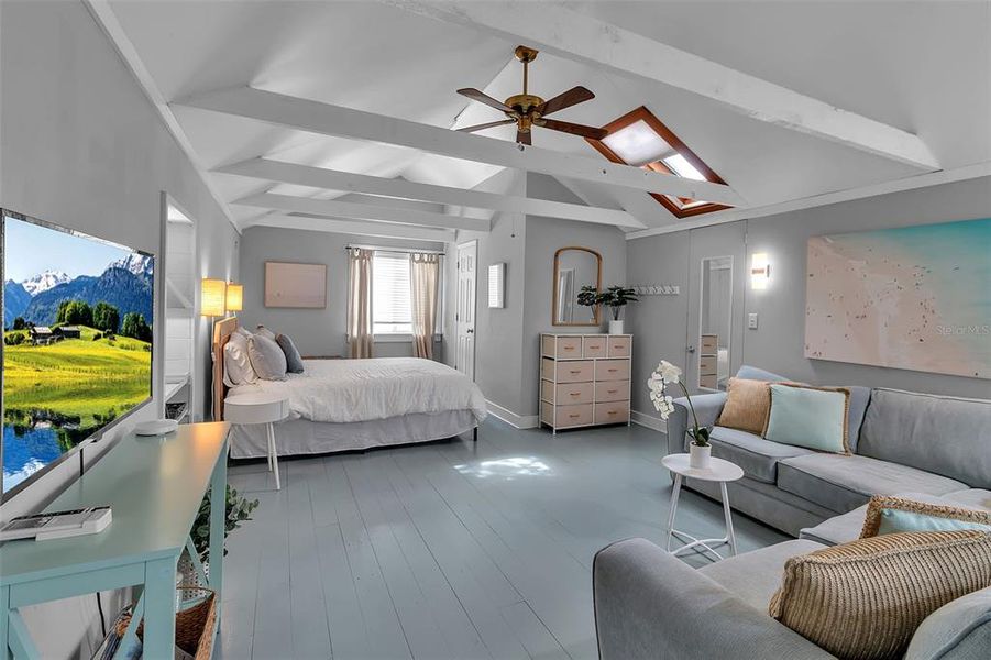 Furnished interior view inside a new home in , Sarasota (Image 38).