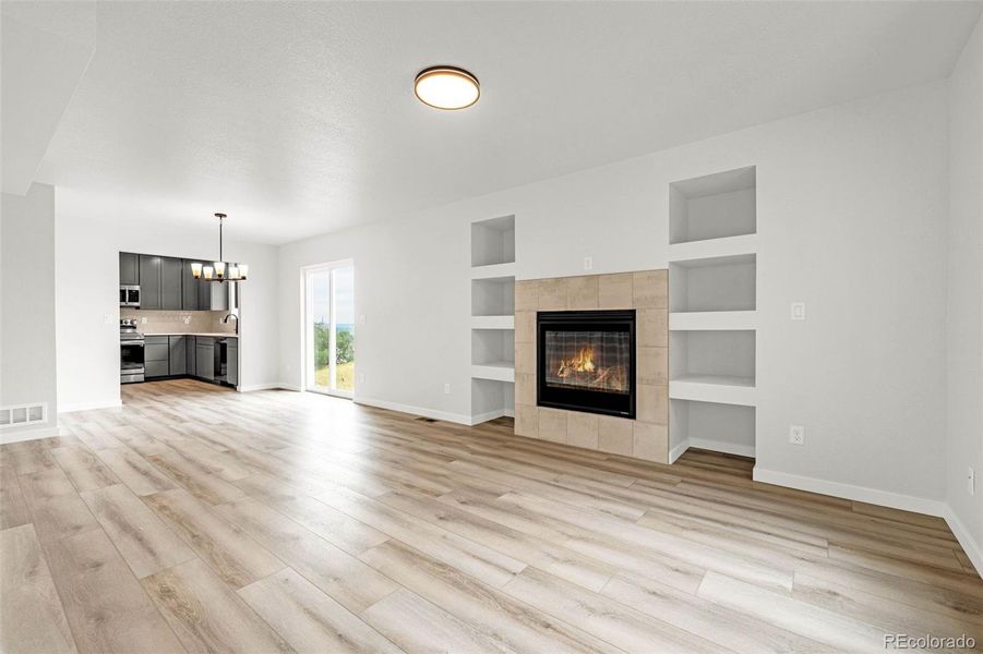 Spacious, unfurnished interior of a new home in , Colorado Springs (Image 17).