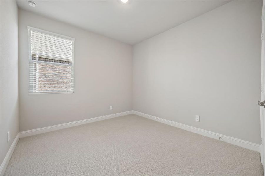 Spacious, unfurnished interior of a new home in Lakehaven - Premier Series, Farmersville (Image 29).