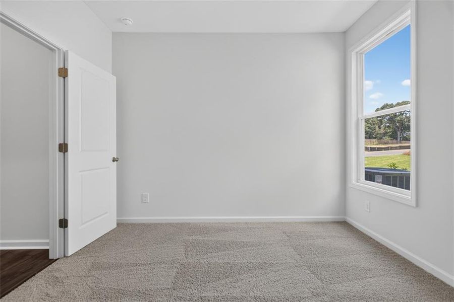 Spacious, unfurnished interior of a new home in , Athens (Image 19).