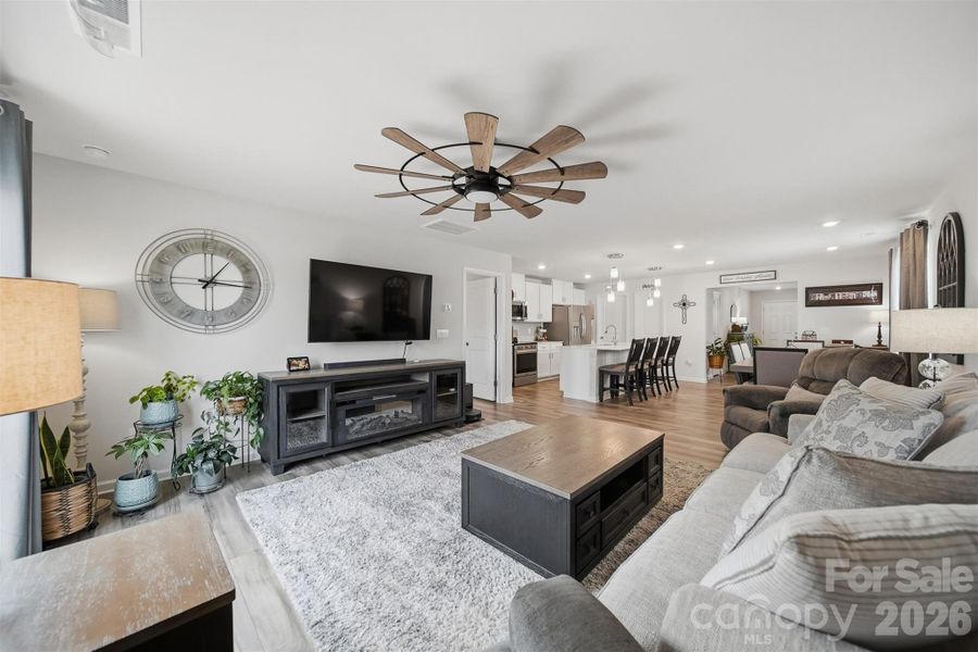 Furnished interior view inside a new home in Legacy Ridge, Catawba (Image 8). Furnished interior view inside a new home in Legacy Ridge, Catawba (Image 8).
