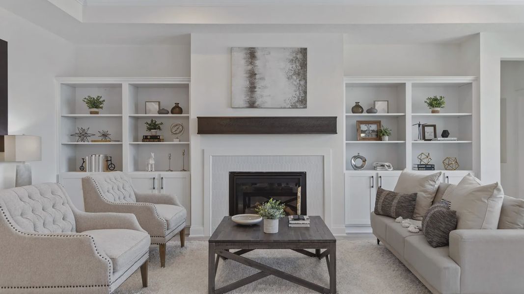 Representative furnished interior of a home built from the Salerno by Epcon Communities in Courtyards by Carrell, Ocean Isle Beach (Image 17).