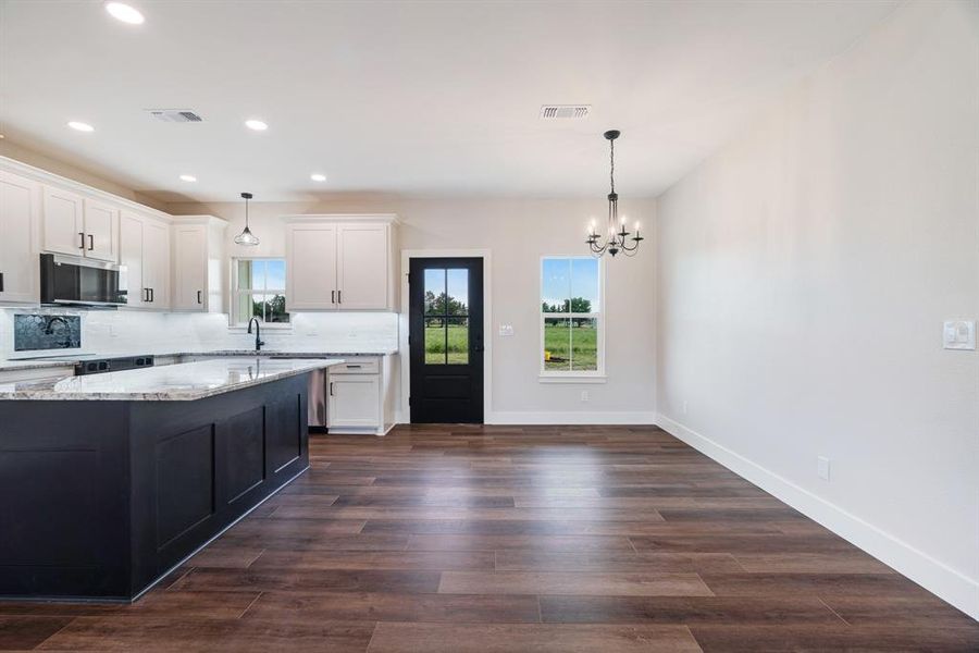 Spacious, unfurnished interior of a new home in , Paris (Image 16). Spacious, unfurnished interior of a new home in , Paris (Image 16).