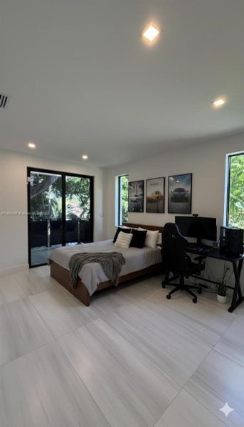 Image 29 of a home in .