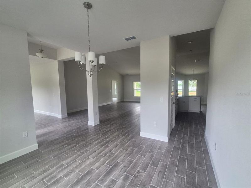 Spacious, unfurnished interior of a new home in Hill Country Estates, Dade City (Image 53).