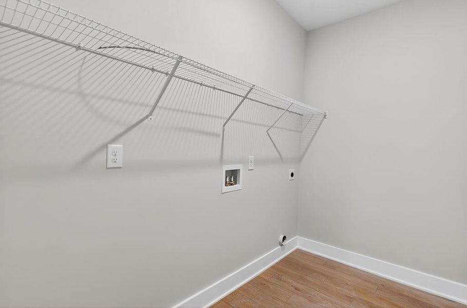 Spacious, unfurnished interior of a new home in The Manor at Gainesville Township, Gainesville (Image 16).