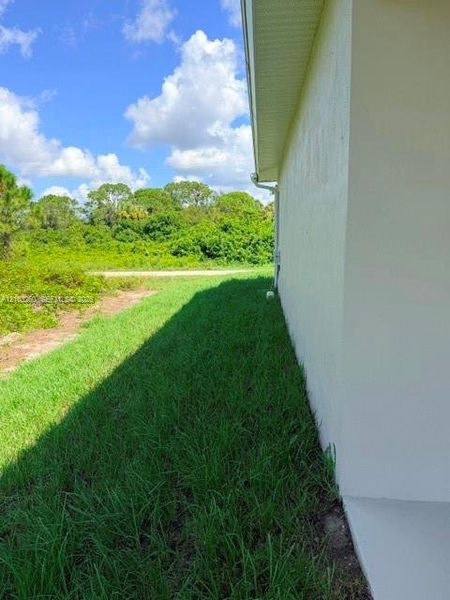 Exterior details and patio area of a home in , Lehigh Acres (Image 21).