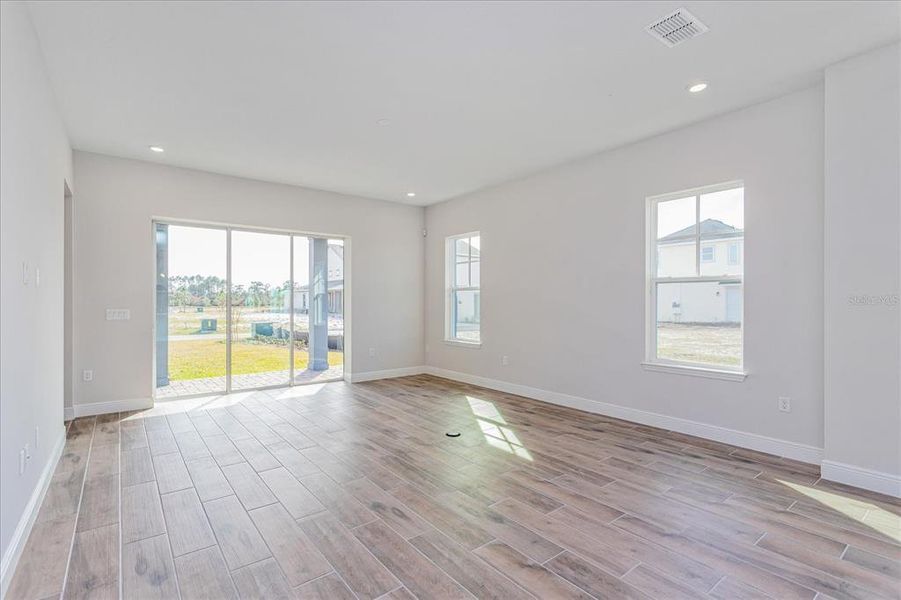Spacious, unfurnished interior of a new home in Laureate Park at Lake Nona, Orlando (Image 13).