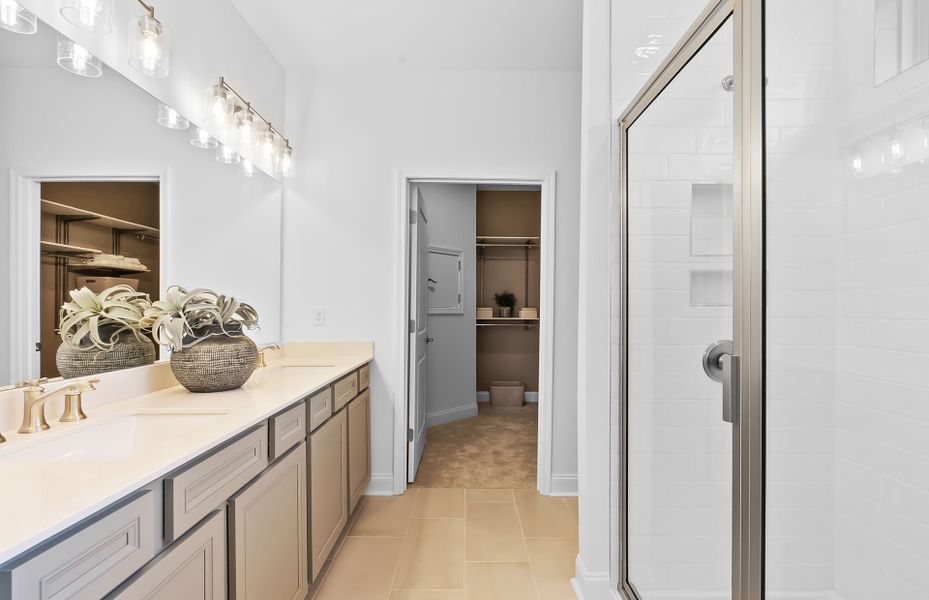 Furnished interior view inside a new home in Del Webb Southern Harmony, Murfreesboro (Image 14).