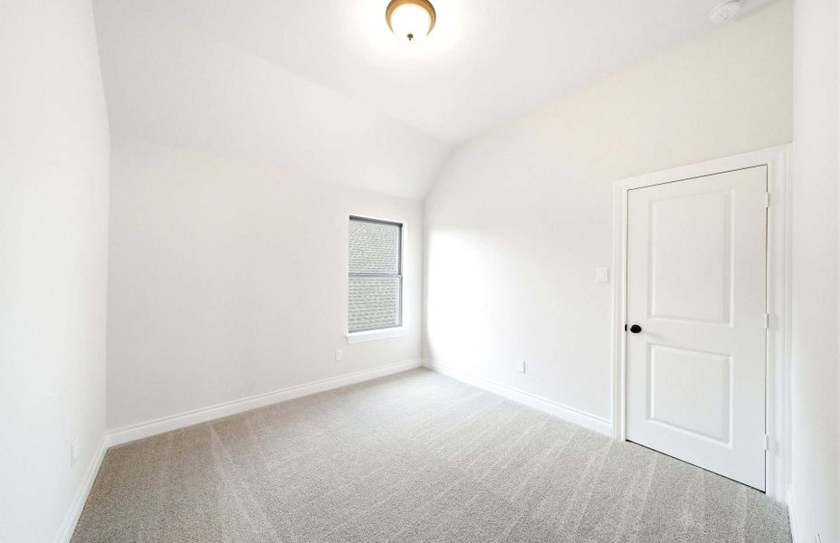 Spacious, unfurnished interior of a new home in Bridgeland 50′, Cypress (Image 41). Spacious, unfurnished interior of a new home in Bridgeland 50′, Cypress (Image 41).