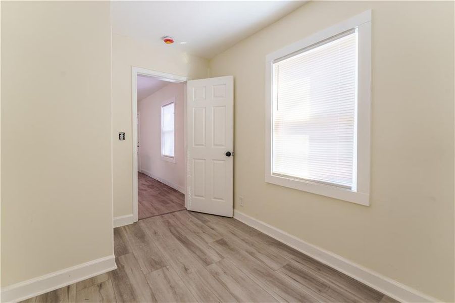 Spacious, unfurnished interior of a new home in , Atlanta (Image 21).