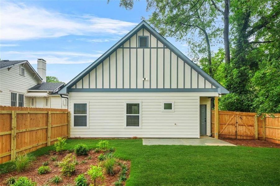 Exterior details and patio area of a home in , Atlanta (Image 3).