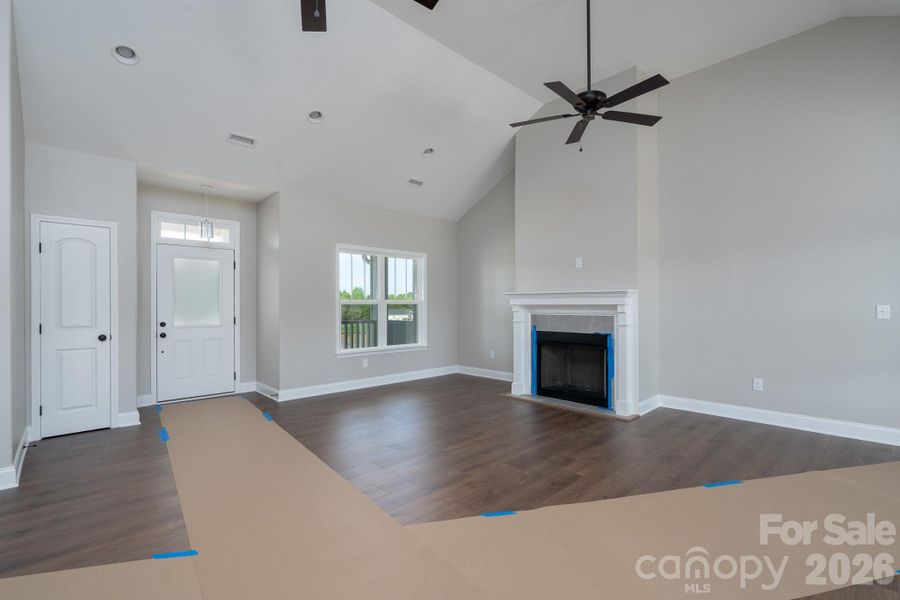 Spacious, unfurnished interior of a new home in , Salisbury (Image 24).