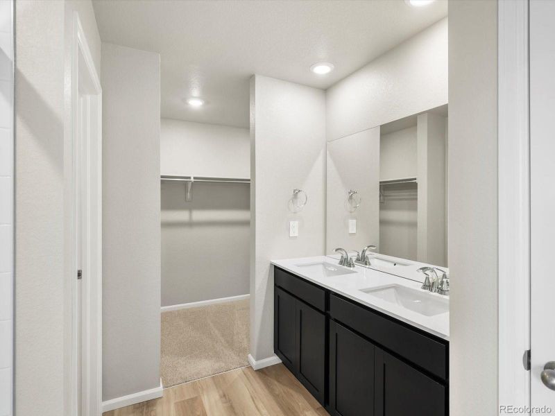 Furnished interior view inside a new home in Lake Bluff, Greeley (Image 10).