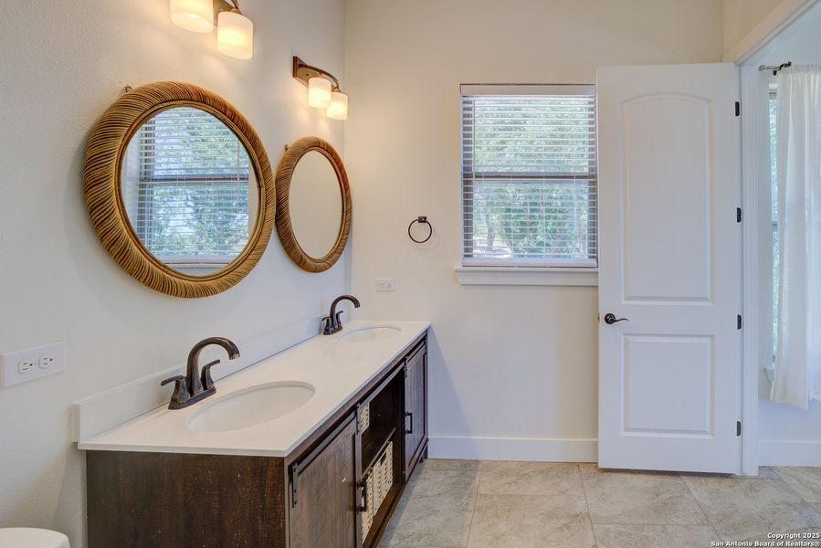 Furnished interior view inside a new home in , New Braunfels (Image 30). Furnished interior view inside a new home in , New Braunfels (Image 30).