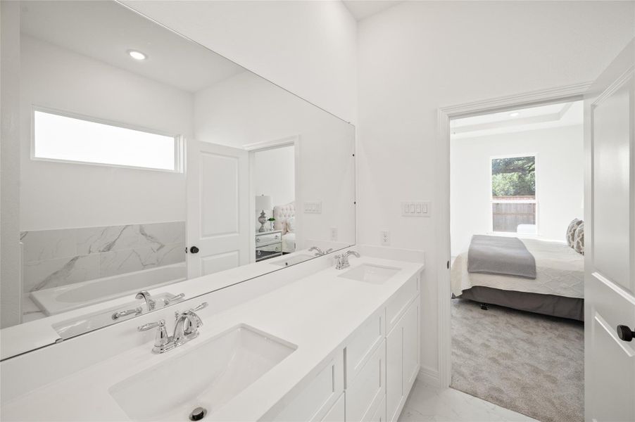 Furnished interior view inside a new home in , Missouri City (Image 14).