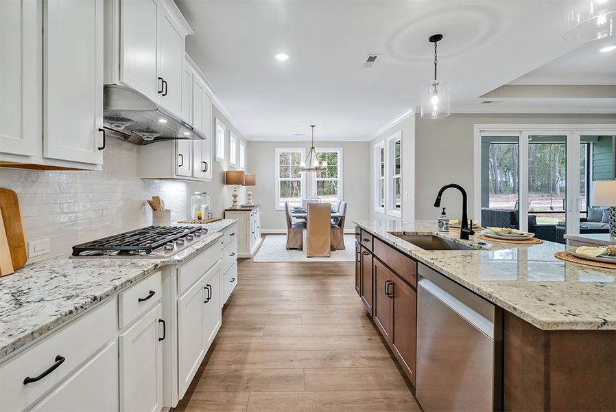 Lumina Island, Kitchen