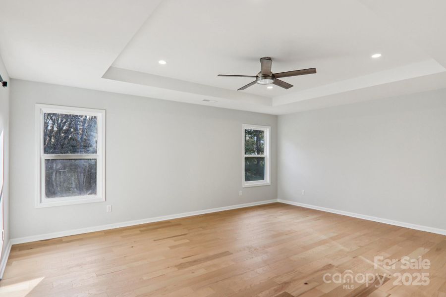 Spacious, unfurnished interior of a new home in , Candler (Image 19).