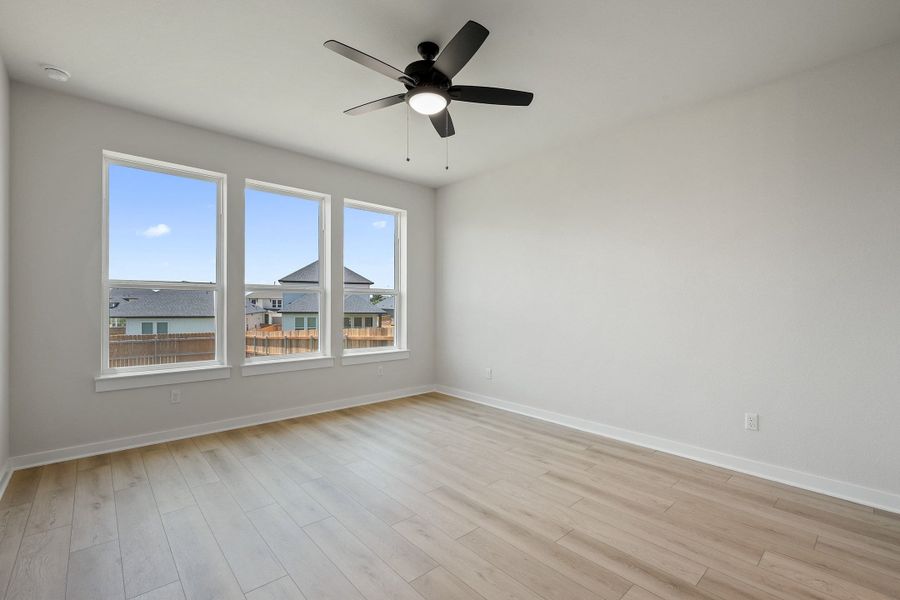 Spacious, unfurnished interior of a new home in Heritage, Dripping Springs (Image 38). Spacious, unfurnished interior of a new home in Heritage, Dripping Springs (Image 38).