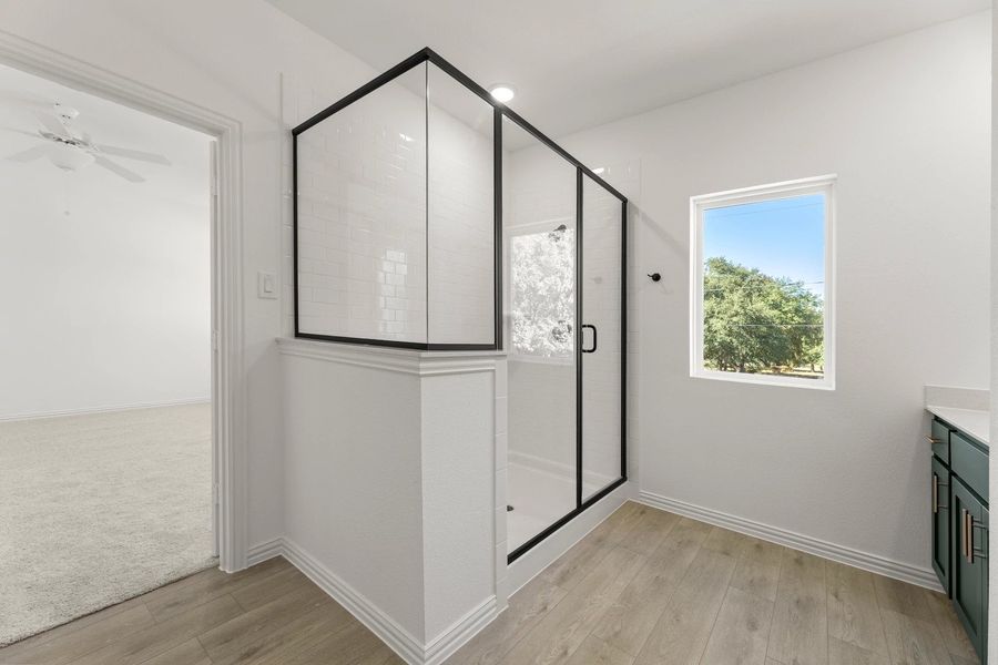 Primary Bathroom Representative Photo featuring the Luxe Collection