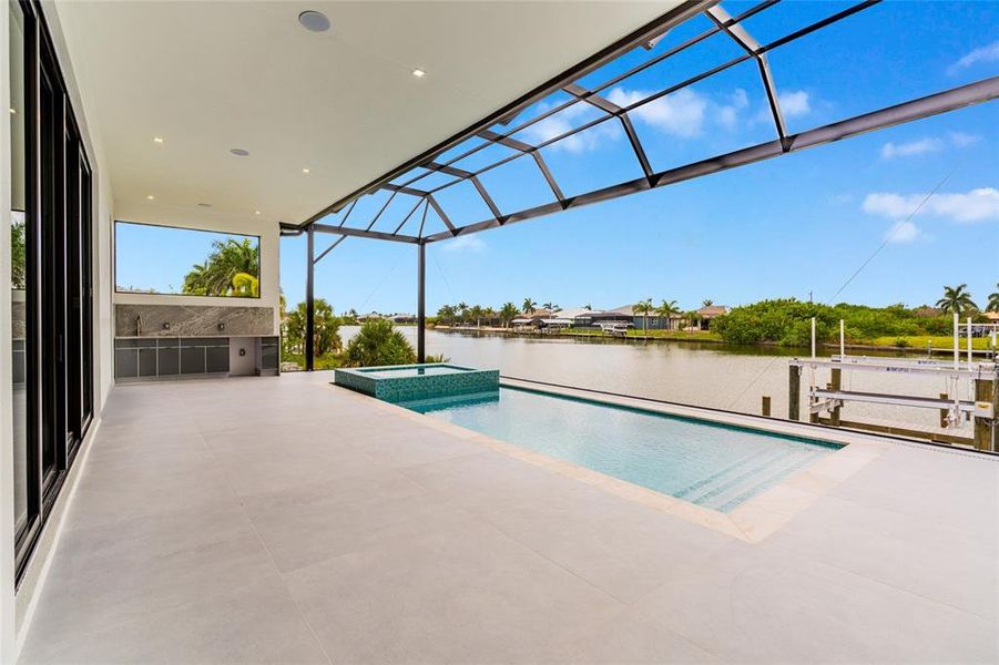 Exterior details and patio area of a home in , Port Charlotte (Image 37).