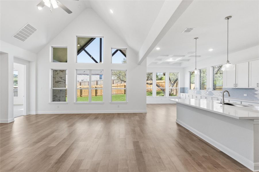 Spacious, unfurnished interior of a new home in Retreat at San Gabriel, Georgetown (Image 14).