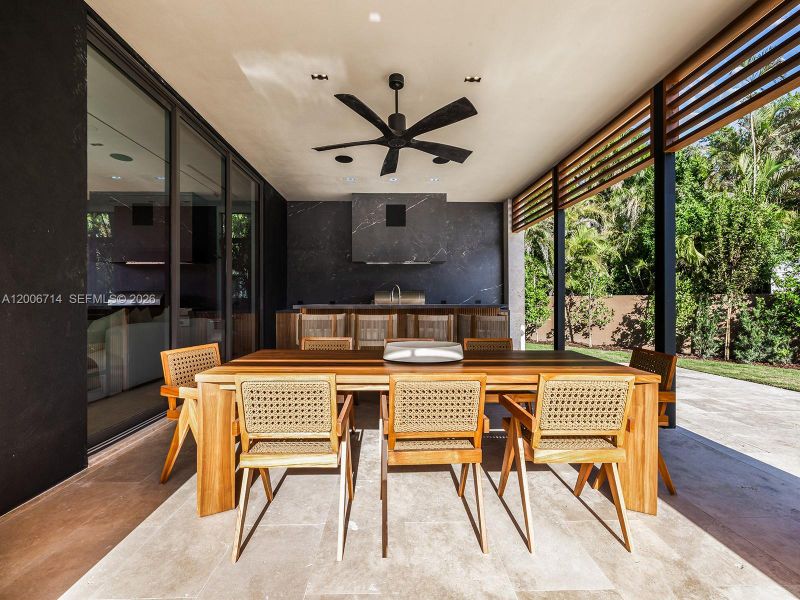 Summer kitchen