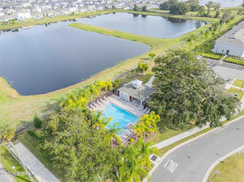 Community amenities in , Edgewater (Image 21).